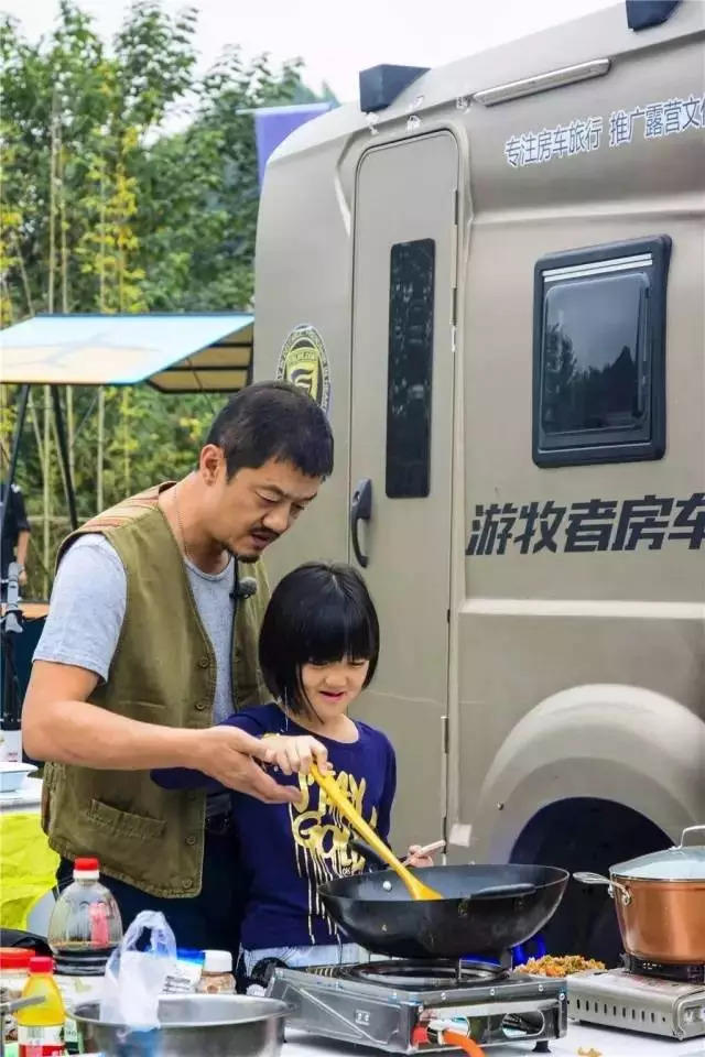 揭秘：普通人该怎么切入未来几年的风口行业：房车产业 | 高臻臻的脑细胞