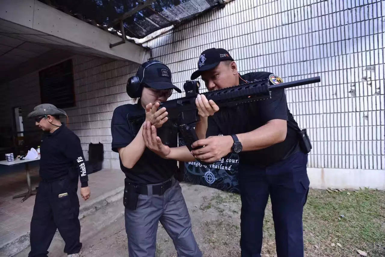 营销思路：用女人的八卦来做宣传推广，将事倍功半 | 高臻臻的脑细胞